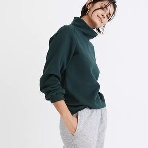 MWL Betterterry Relaxed Turtleneck Sweatshirt